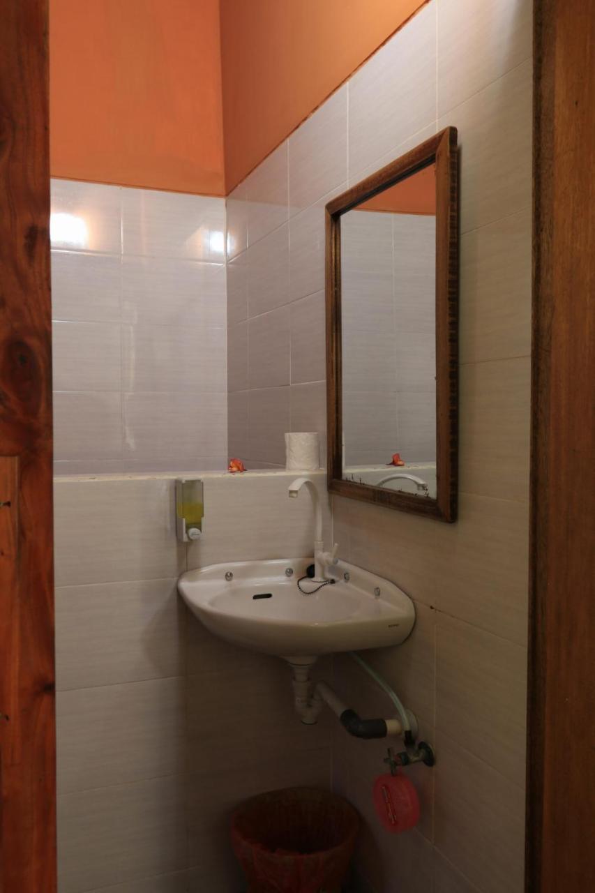 Albany Home Stay Kuta  Eksteriør bilde